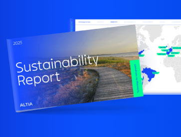 Capa do Relatório de Sustentabilidade 2025 da ALTIA sobre fundo azul, com imagem de paisagem natural e páginas interiores em destaque.